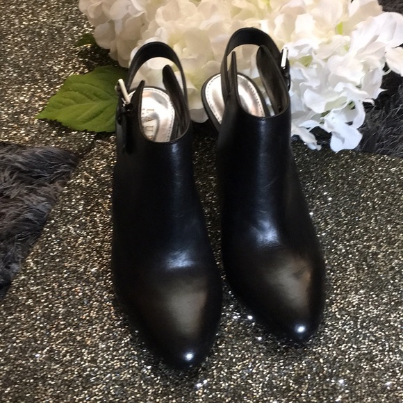 Lauren Ralph Lauren Black Leather Booties - Picture 8 of 8
